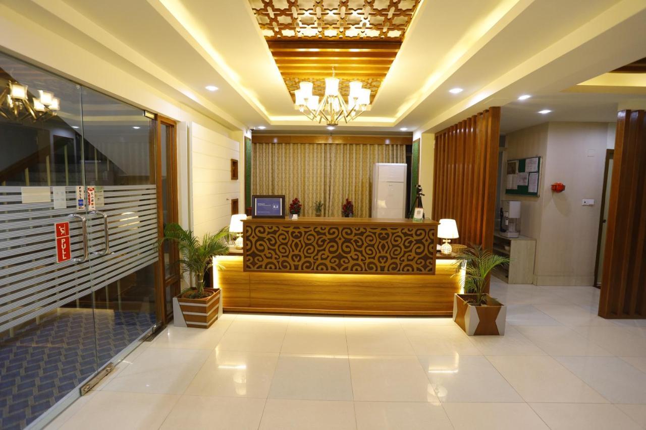 Hotel Grand Circle Inn Dakka Dış mekan fotoğraf