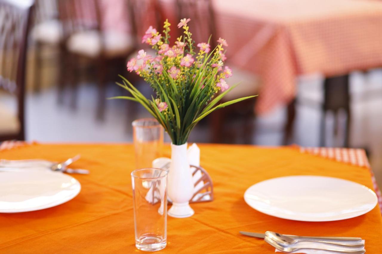 Hotel Grand Circle Inn Dakka Dış mekan fotoğraf